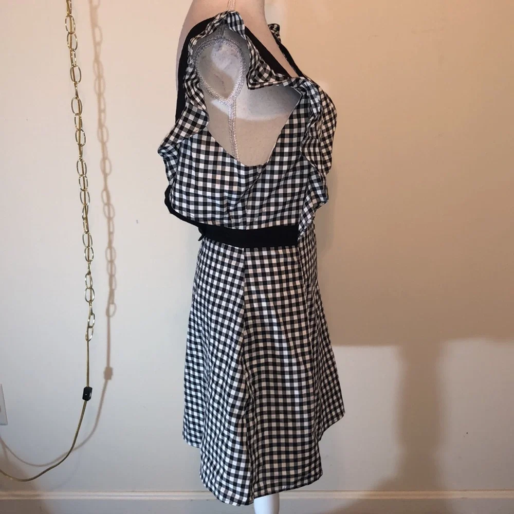 BCBGENERATION black and white ruffle cutout mini dress - Picture 5 of 9